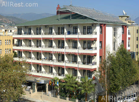 Kandelor Hotel 